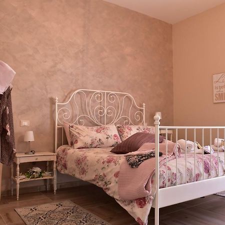 Bed and Breakfast Casa Nina Toirano Exterior foto
