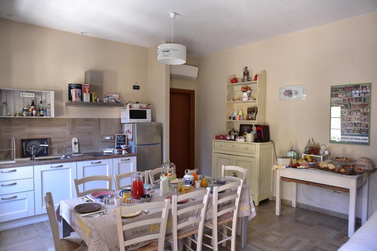 Bed and Breakfast Casa Nina Toirano Exterior foto