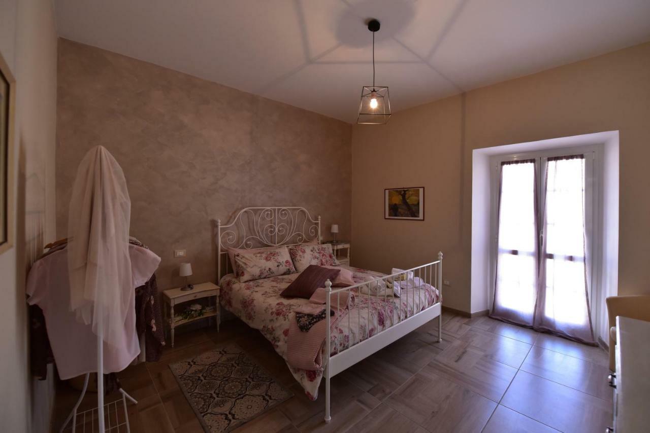 Bed and Breakfast Casa Nina Toirano Exterior foto