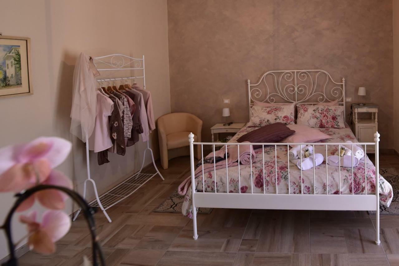 Bed and Breakfast Casa Nina Toirano Exterior foto