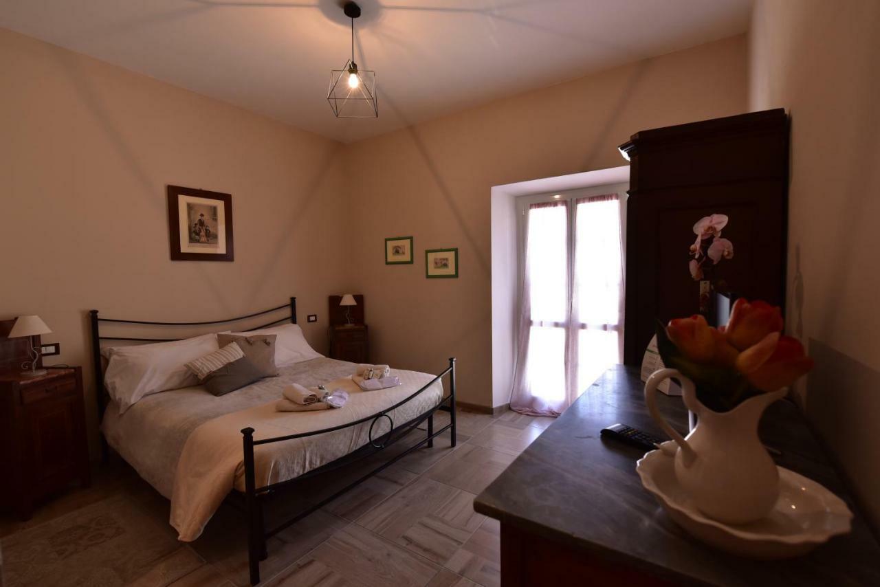 Bed and Breakfast Casa Nina Toirano Exterior foto